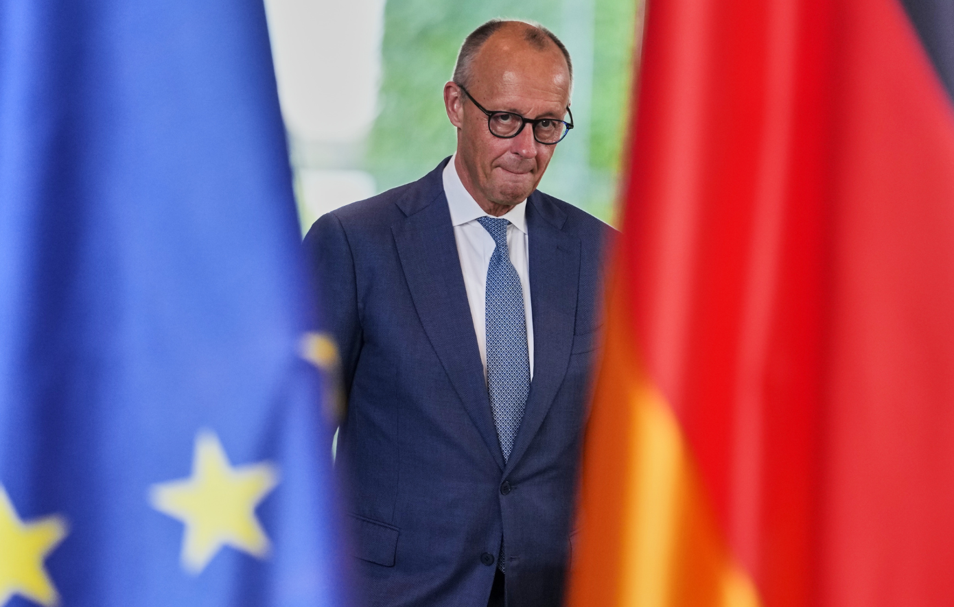 Γερμανία: Ο Μερτς ζητά στήριξη από το CDU &#8211; Σενάρια παραίτησης μετά τη δημοσκοπική κατρακύλα