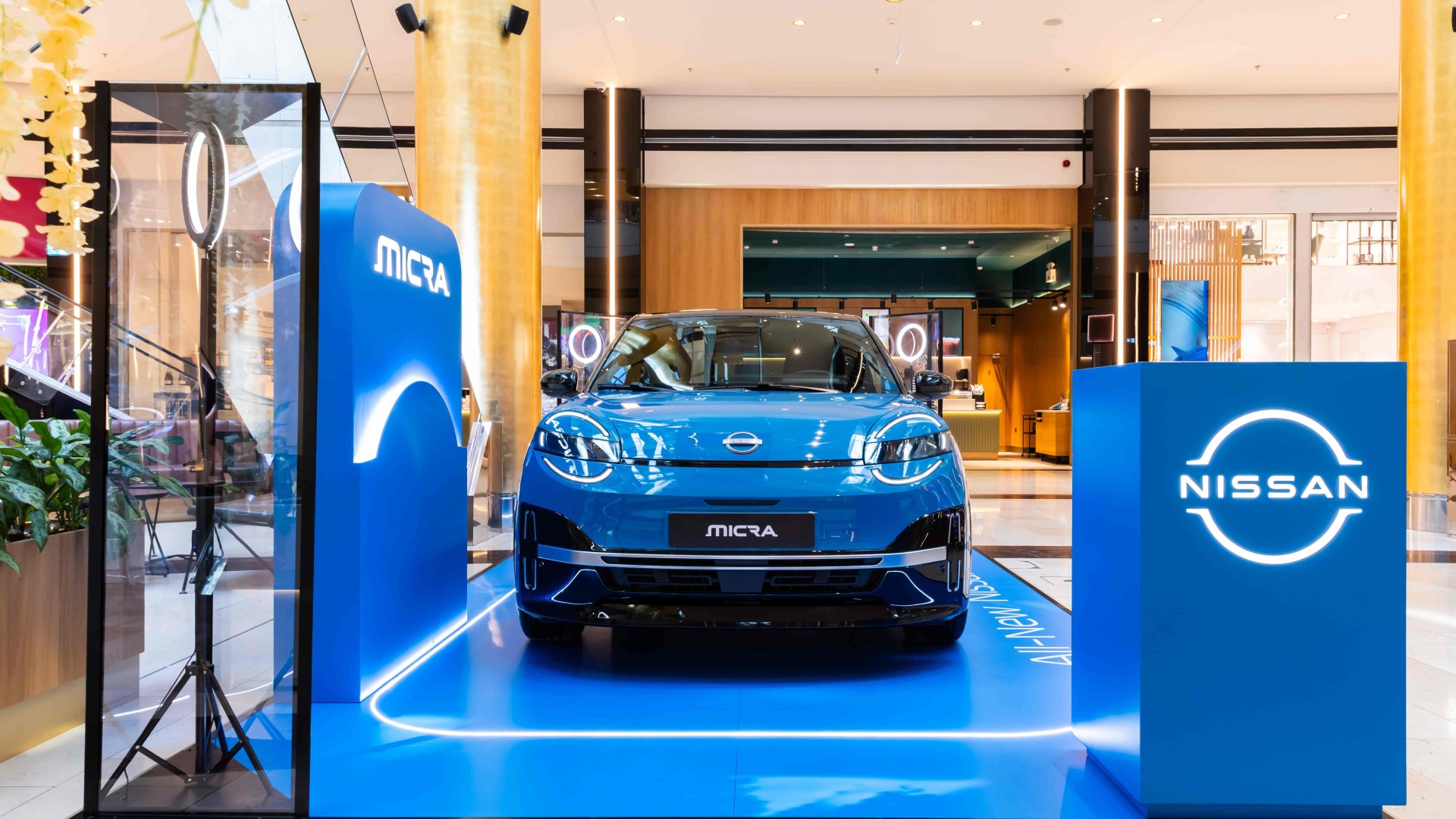 Το νέο Nissan Micra «πάρκαρε» στο Golden Hall