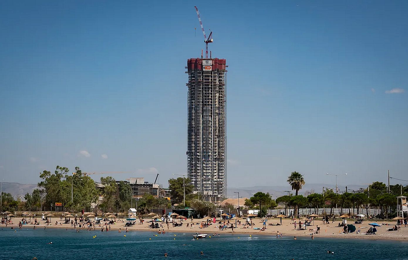 The Times: «Η Αθήνα μπορεί να γίνει το νέο Ντουμπάι» – Ουρανοξύστες, hedge funds και δισεκατομμυριούχοι αλλάζουν την πόλη