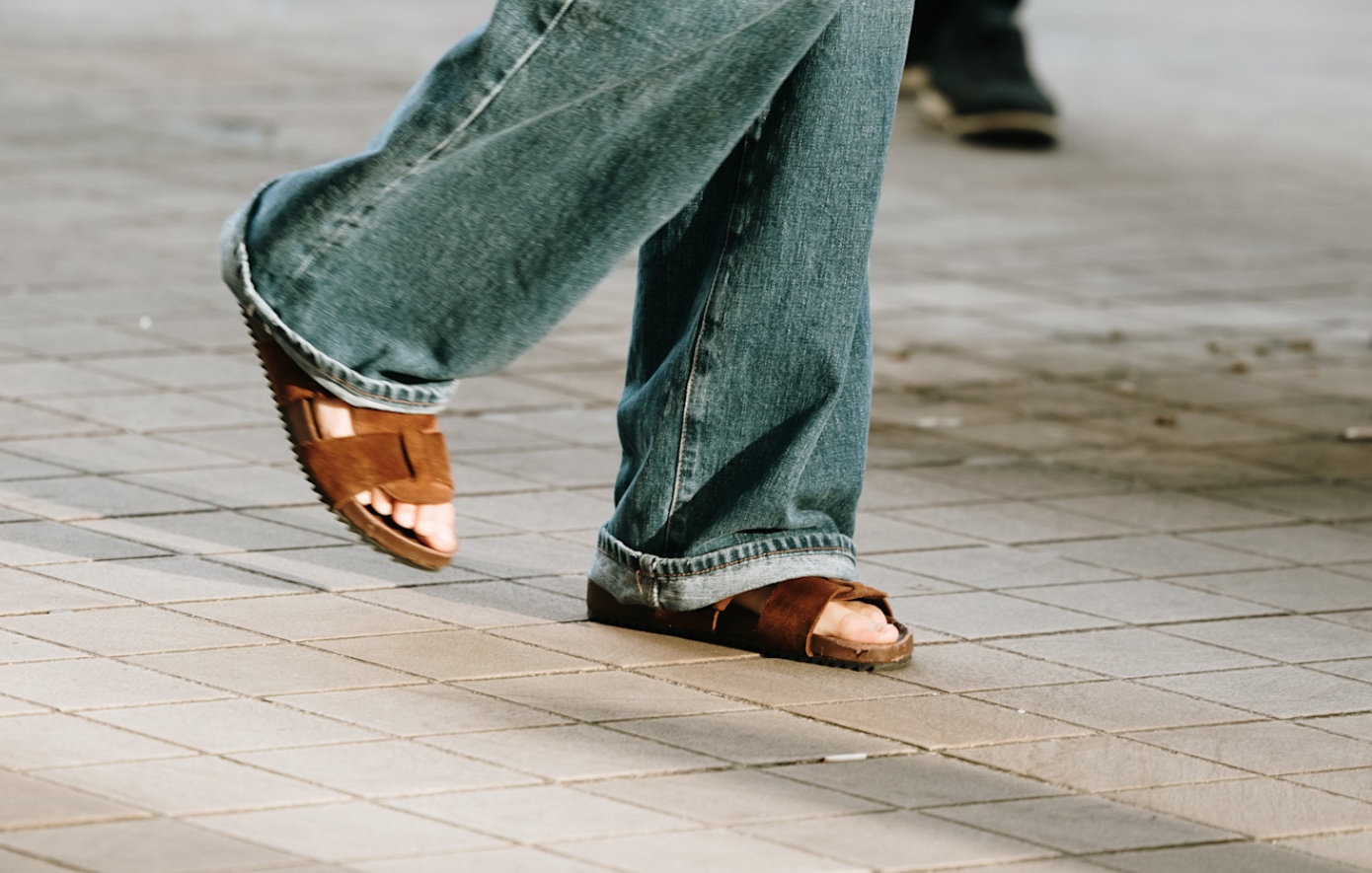 Τα πιο stylish, άνετα Birkenstock που θα φορέσουμε όλο το Φθινόπωρο