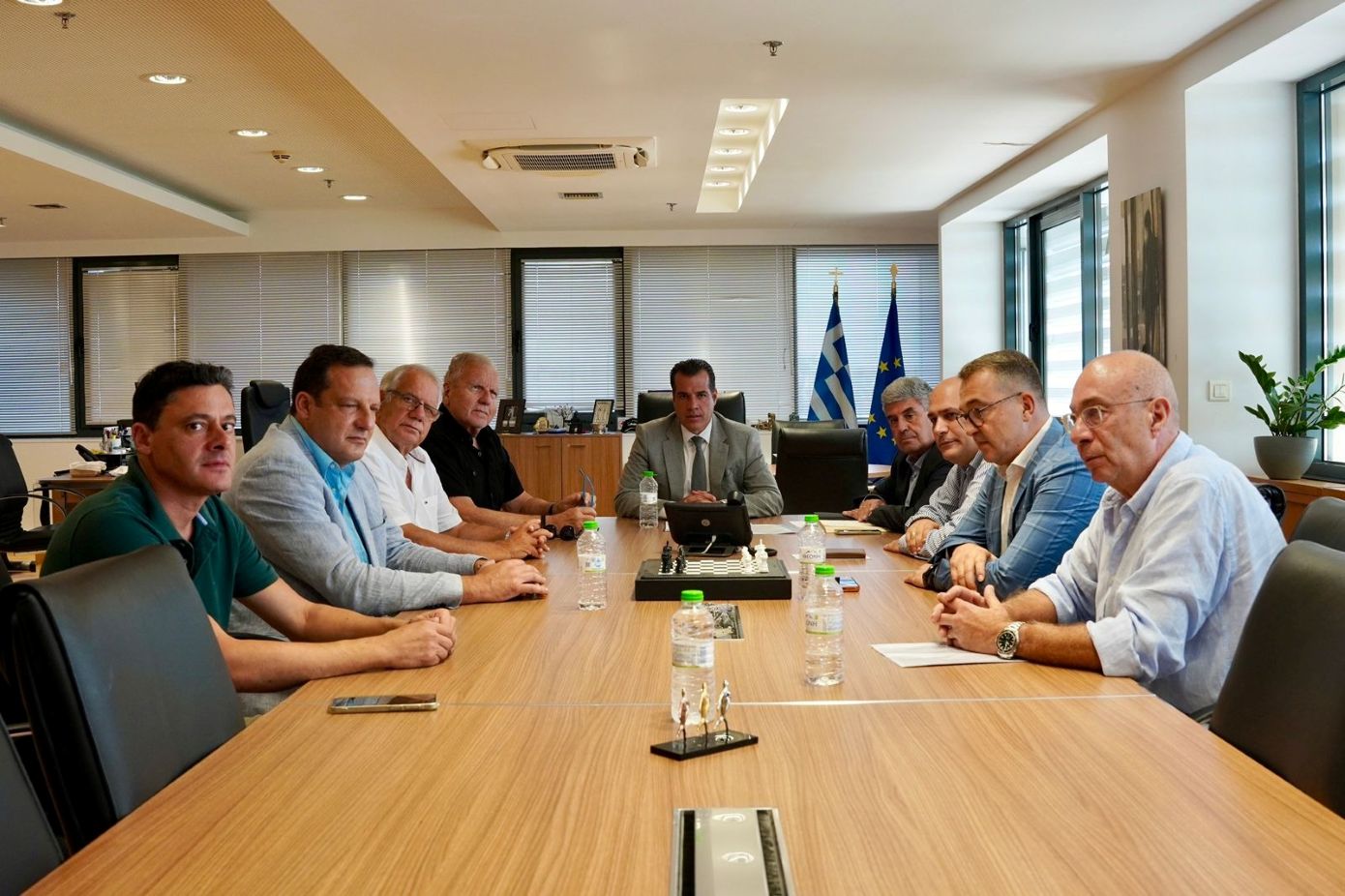 Θ. Πλεύρης: Η μεταφορά μεταναστών από την Κρήτη στη Σάμο αφορά μόνο την καταγραφή