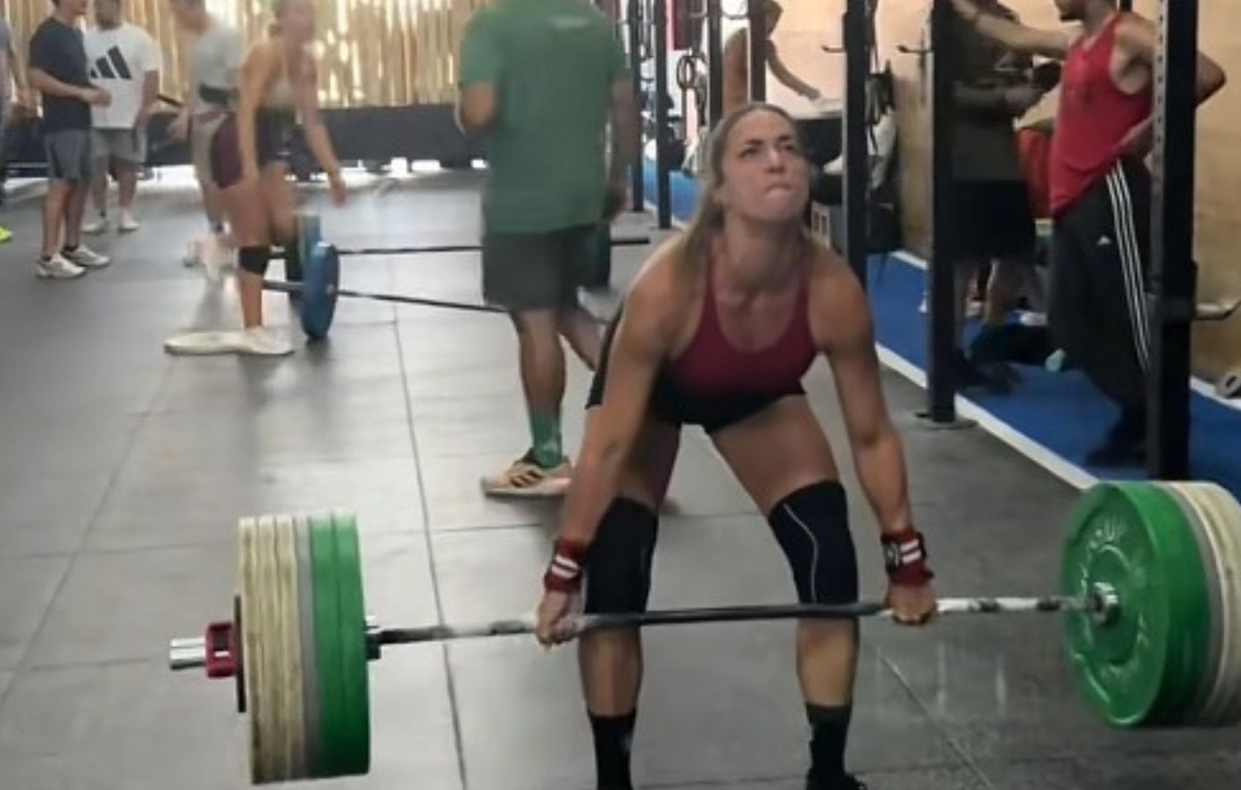 Η Κατερίνα Στικούδη σήκωσε 100 κιλά σε deadlift και προκάλεσε αντιδράσεις στα social media