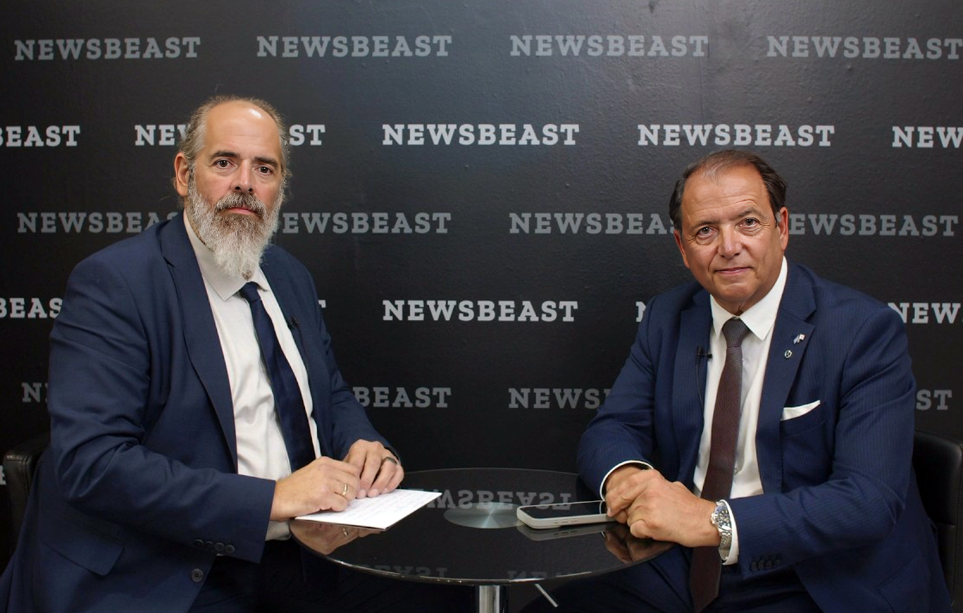 Δ. Καββούρης στο Newsbeast από τη ΔΕΘ: Το ηλεκτρικό αυτοκίνητο πρέπει να γίνει καθημερινή επιλογή για την οικογένεια