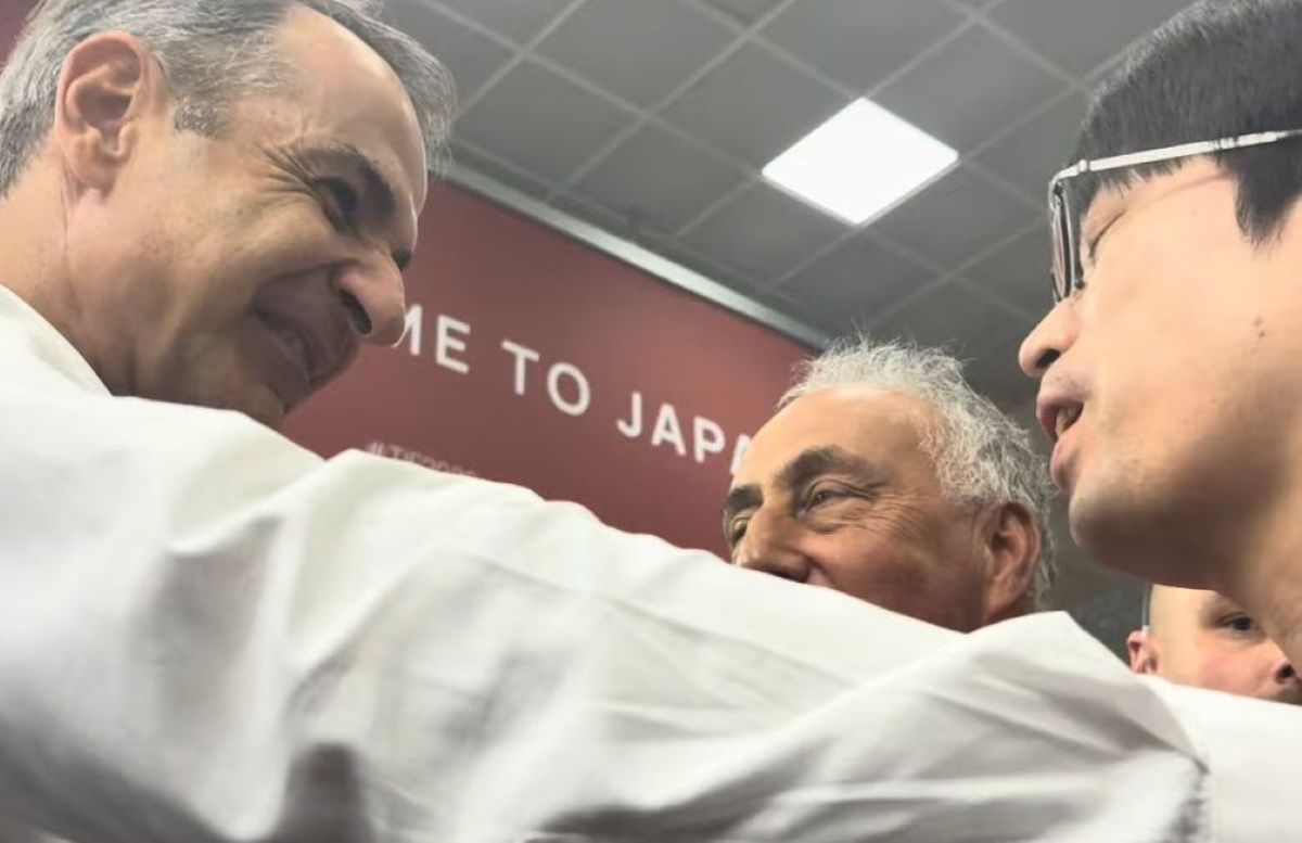 ΔΕΘ 2026: Η συνάντηση του πρωθυπουργού με τον Ιάπωνα που μιλάει ελληνικά, χορεύει ποντιακά και διαβάζει Καζαντζάκη