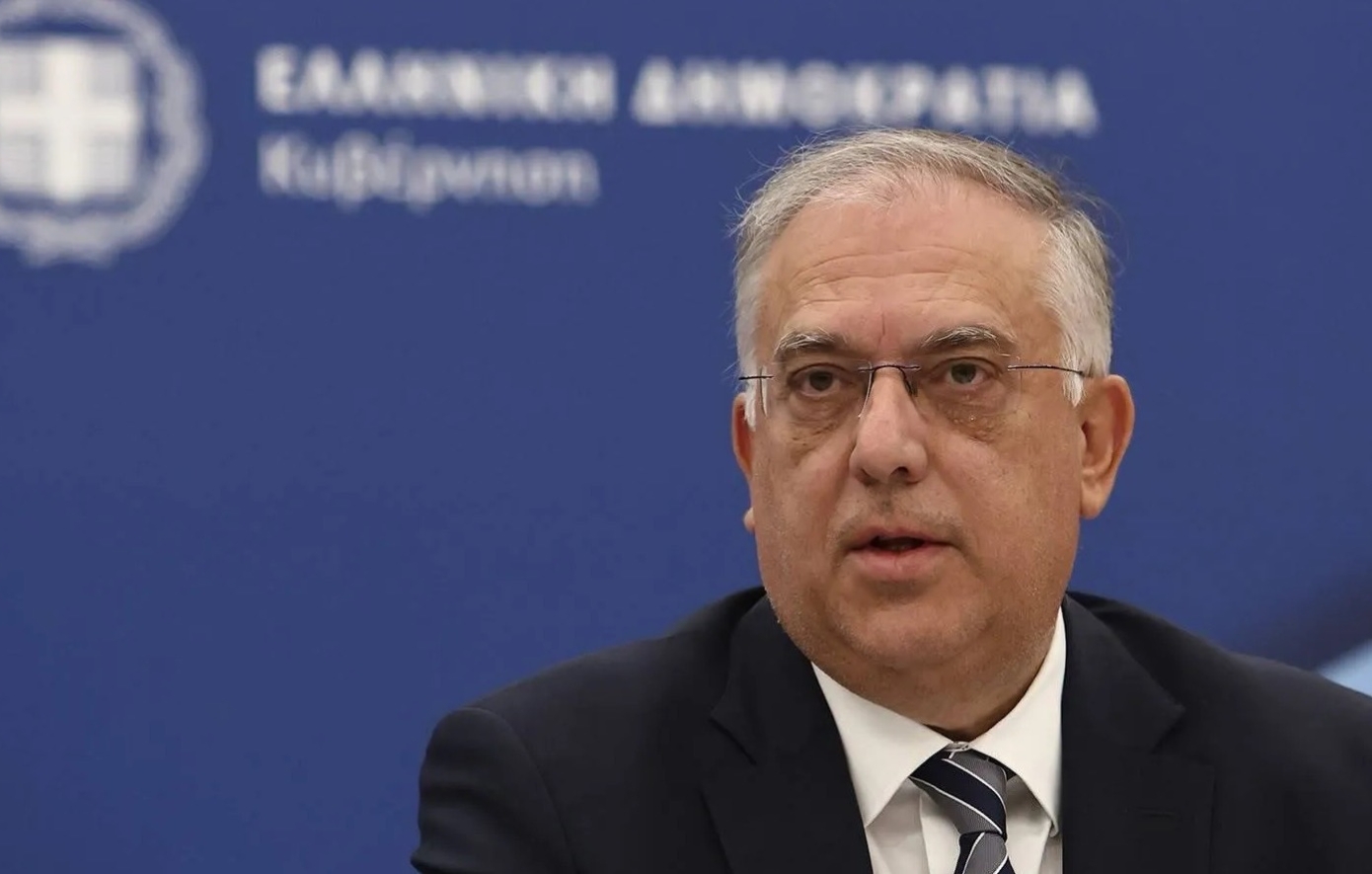 Τ. Θεοδωρικάκος: «Μπαίνουμε σε πορεία σταδιακής κατάργησης του τέλους επιτηδεύματος» &#8211; «Σταθερή πολιτική μας η μείωση των φόρων»
