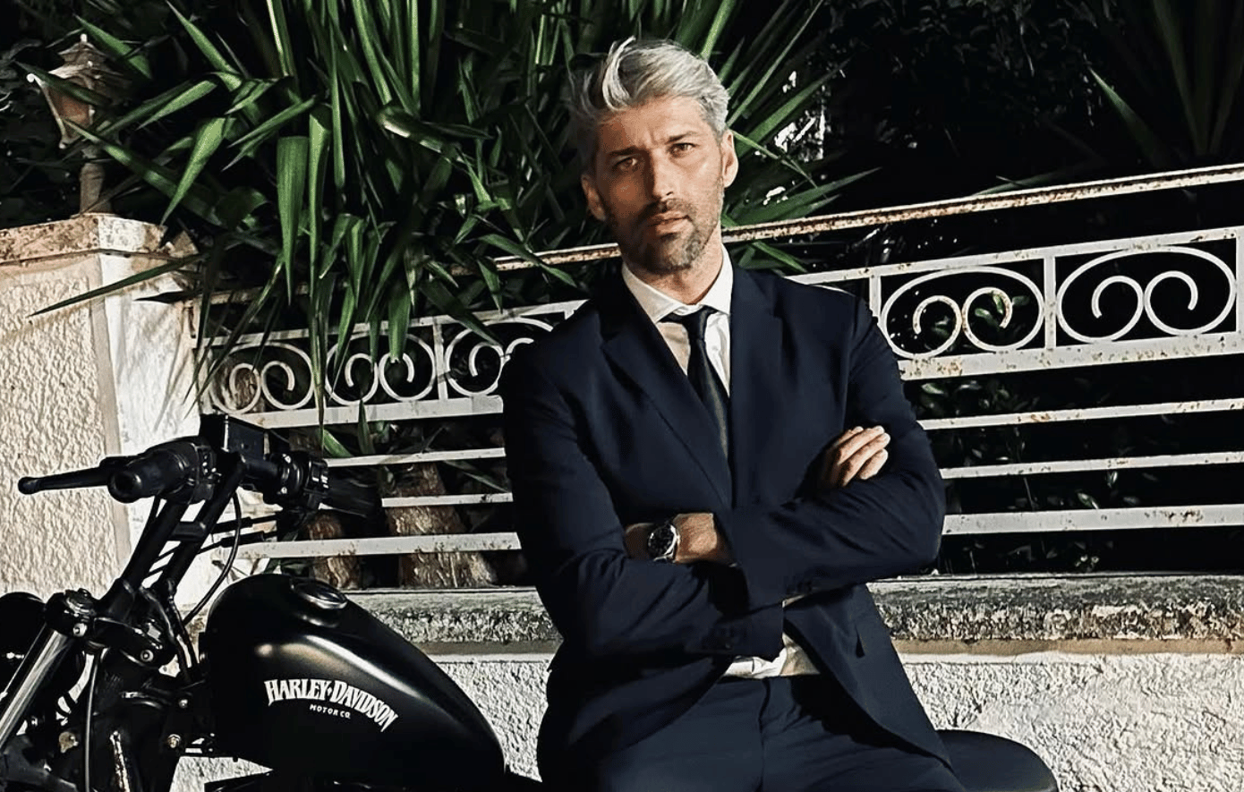 Στο νοσοκομείο ΚΑΤ ο Αλέξης Παππάς: Η πρώτη φωτογραφία μέσα από το δωμάτιο νοσηλείας