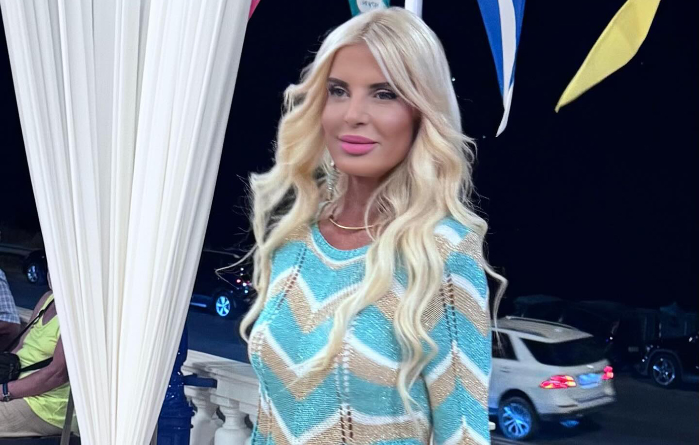 Μαρίνα Σταυράκη: Οι ευχές στον γιο της και οι αιχμές για τους «αφανείς» γονείς