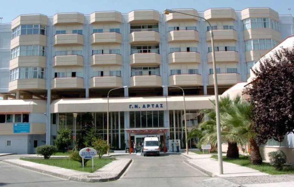 «Είμαι αθώος, είναι σκευωρία» λέει ο οφθαλμίατρος στην Άρτα που κατηγορείται για «φακελάκι» &#8211; Μήνυσε τον καταγγέλλοντα
