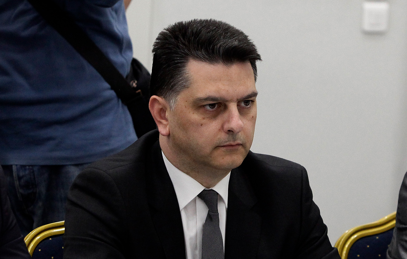 Αποχωρεί προσωρινά ο Μιχάλης Μπεκίρης από το γραφείο του πρωθυπουργού στη Βουλή &#8211;  «Τα υπόλοιπα στα δικαστήρια»