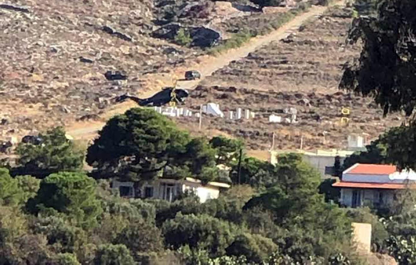 «Βαριά» προσγείωση στρατιωτικού ελικοπτέρου στην Κάλυμνο
