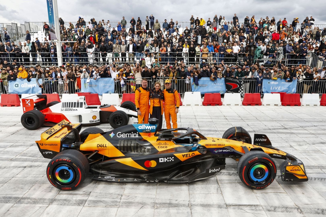 Η Allwyn έφερε δύο θρυλικές McLaren στο ΟΑΚΑ και η Αθήνα έζησε τη δική της Formula 1