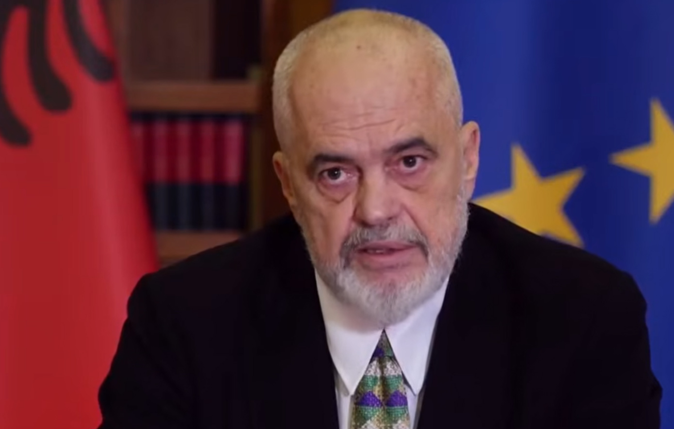 Ο Ράμα πήρε το «όπλο» του: Μπερίσα, κομμουνιστές, Antifa και μαφιόζοι φταίνε για τις βίαιες διαδηλώσεις στην Αλβανία