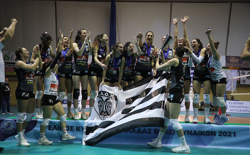 Bolei Gynaikwn Prwto Kypello Sthn Istoria Toy Paok Newsbeast