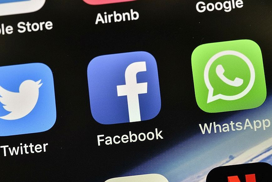 Facebook: Ζήτησε συγνώμη για το νέο δίωρο μπλακ άουτ 2 AP 19066569471038