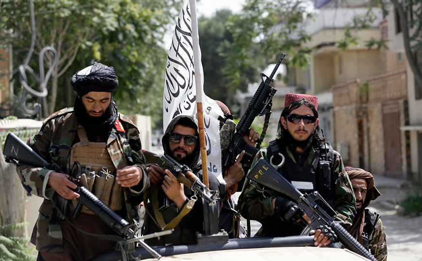 Afghanistan: Taliban accuse Pakistan of allowing US drones into its airspace