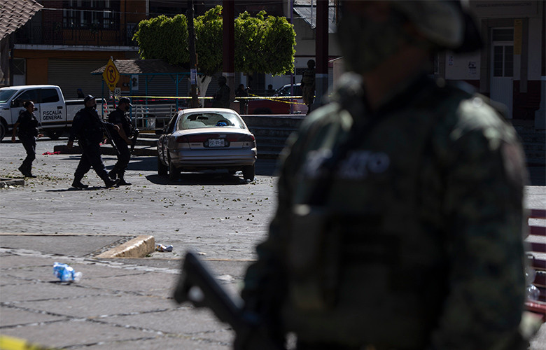 Mexico: Two mass graves with 31 bodies found
