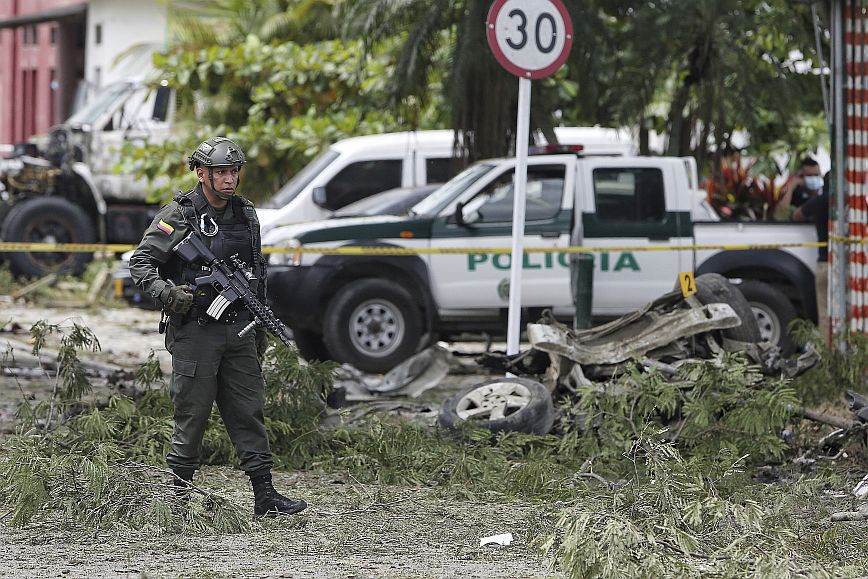 Colombia: Two journalists were shot and killed by unknown assailants on a motorbike