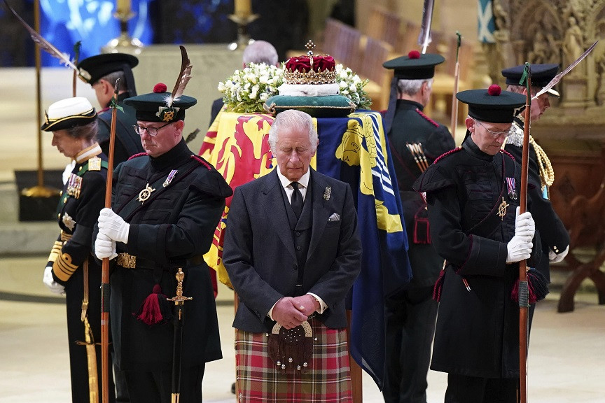Queen Elizabeth: The “Princes’ Vigil”