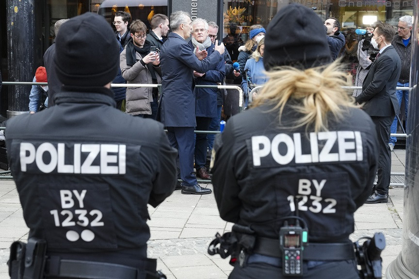 Germany: Two injured in a knife attack – The attacker is dead