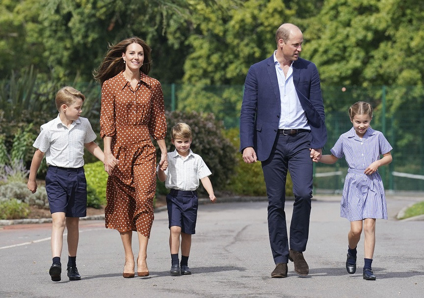 Britain: William and Kate, the Prince and Princess of Wales have “stole” the hearts of the people