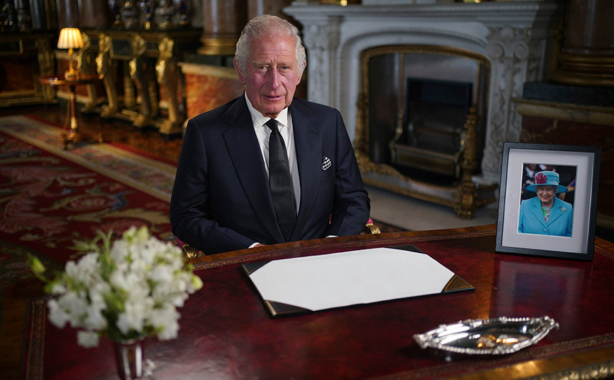 King Charles: Special mention of Harry and Meghan in historic speech