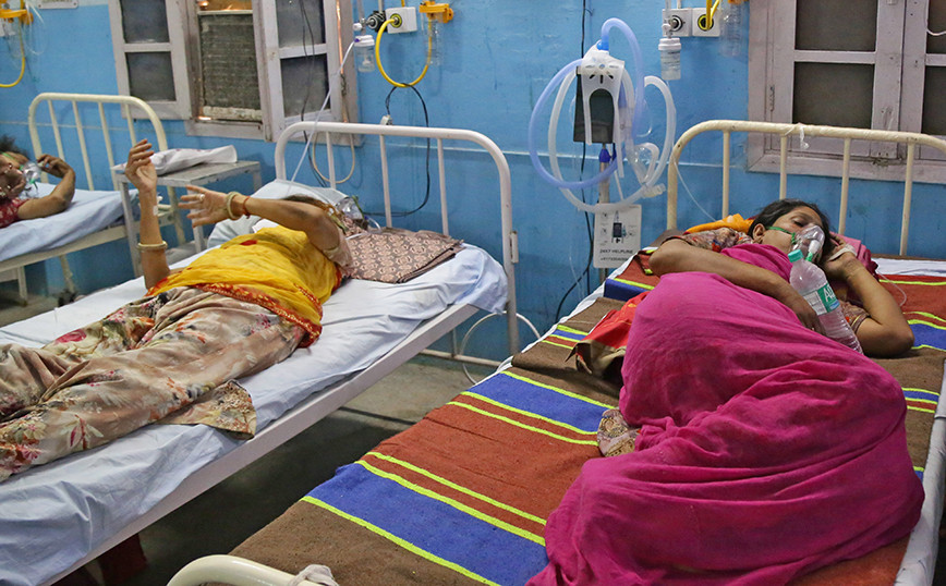India: Dozens of people in hospital after toxic gas leak