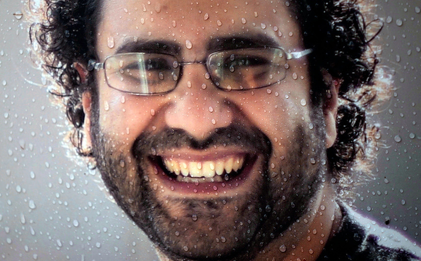 Egypt: Alaa Abdel Fattah ends hunger strike