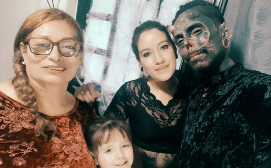 He’s Called ‘Demon Father’ Because Of His Tattoos – At Home He’s Just ‘Daddy’