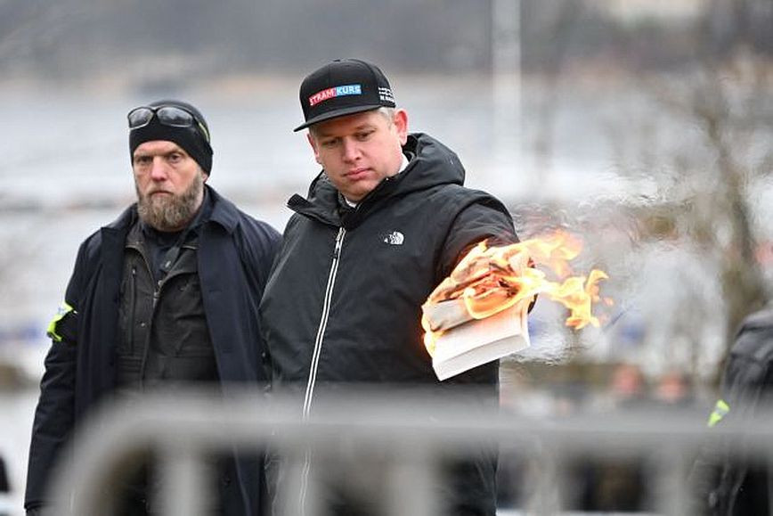 Sweden: Authorities urge citizens to avoid crowds in Turkey after far-right politician sets Koran on fire