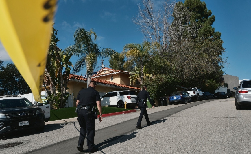 Three dead in Beverly Hills mansion fire
