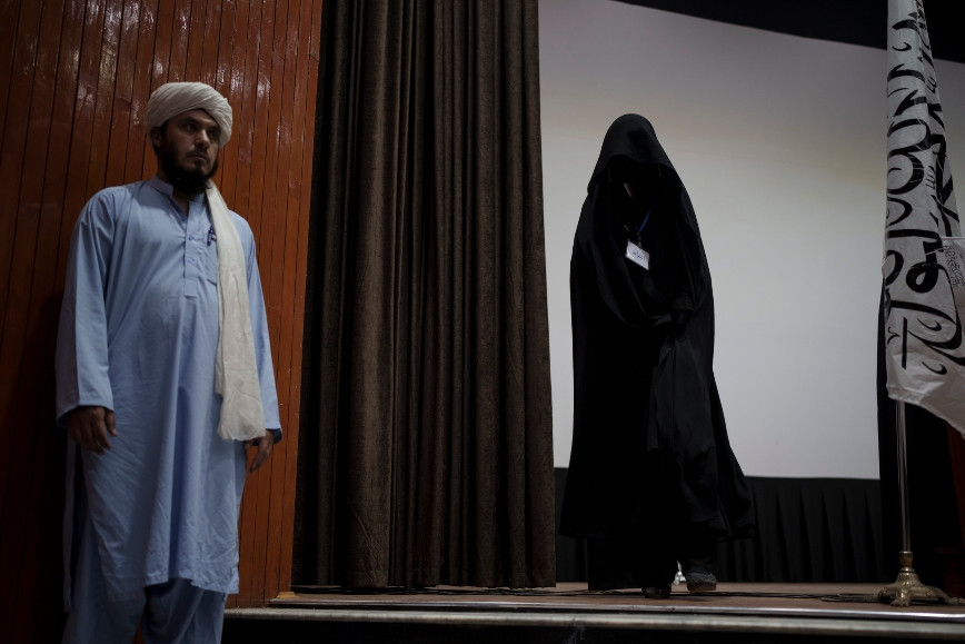 Afghanistan: Taliban orders private universities to bar women from entrance exams