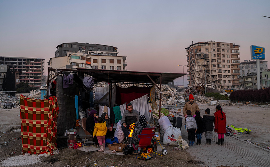 Turkey: Children begin to play the “earthquake” – The psychological trauma after the Enceladus strike