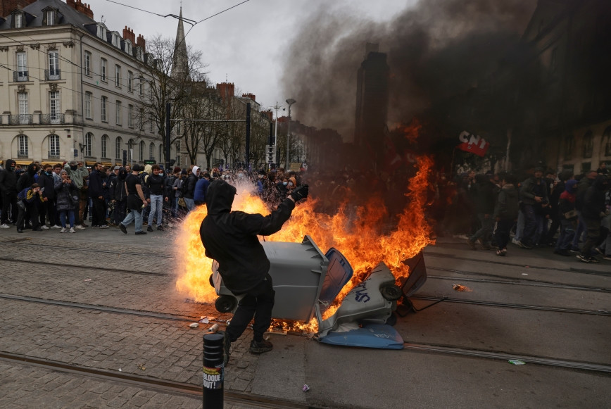 France: “Massage” from Bourne to the opposition for the pension