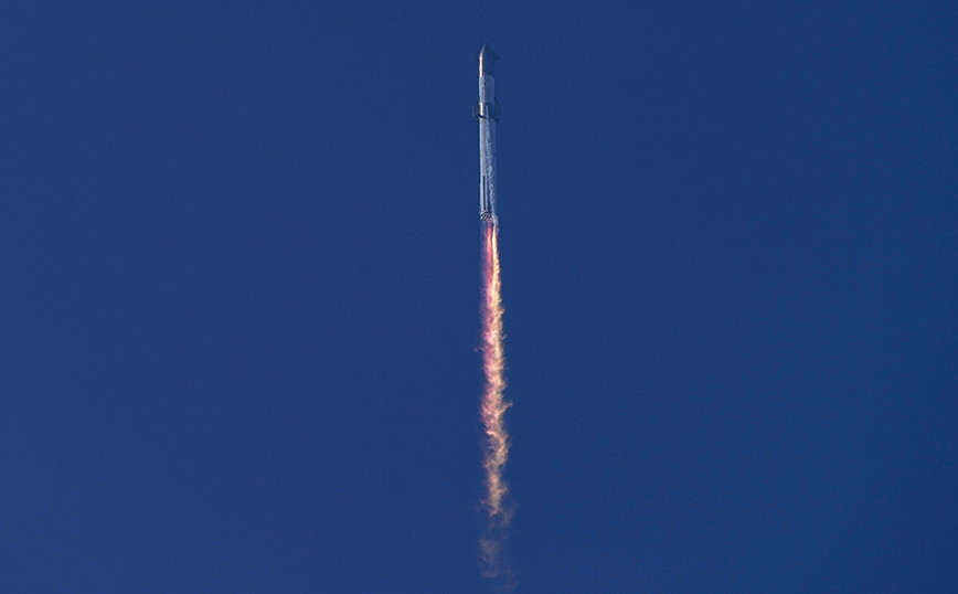 Wall Street Journal SpaceX signs deal to put European satellites into