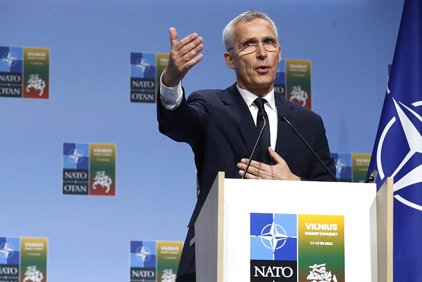 New warning from Stoltenberg: We must prepare for a long war in Ukraine