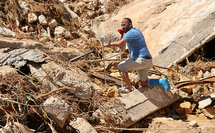 Horrendous plea in Libya after floods: Don’t bury the dead in mass graves