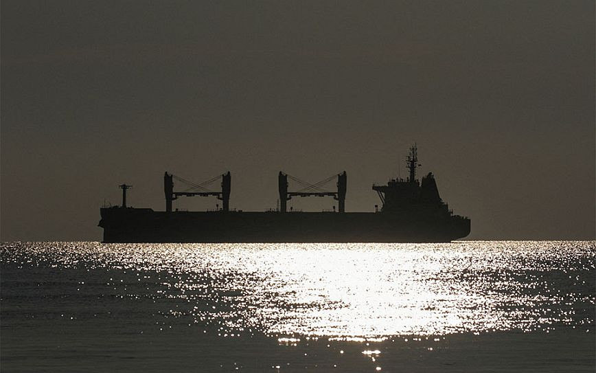 Ukrainian authorities confirm the departure of a ship loaded with wheat bound for Egypt