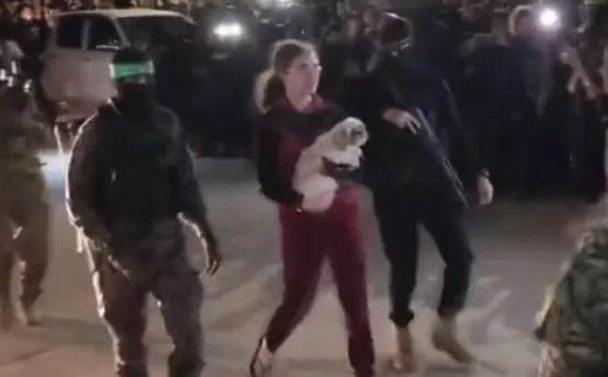 The story of a 17-year-old Israeli hostage who appeared with her dog at her release