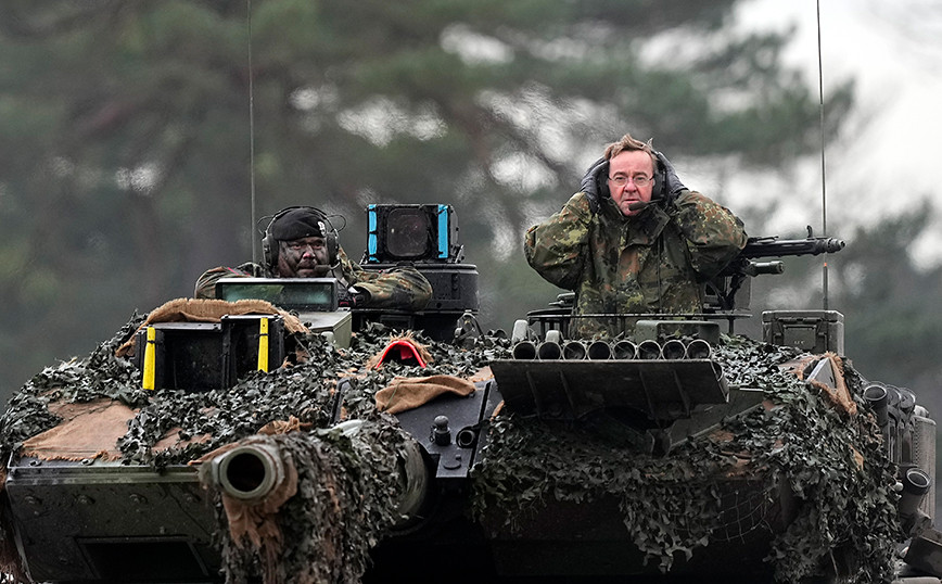 Berlin announced a new 1.3 billion euro military aid package for Ukraine