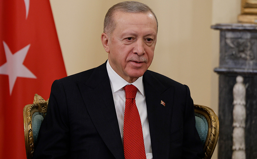 Erdogan signed the protocol of Sweden's accession to NATO - World Stock ...