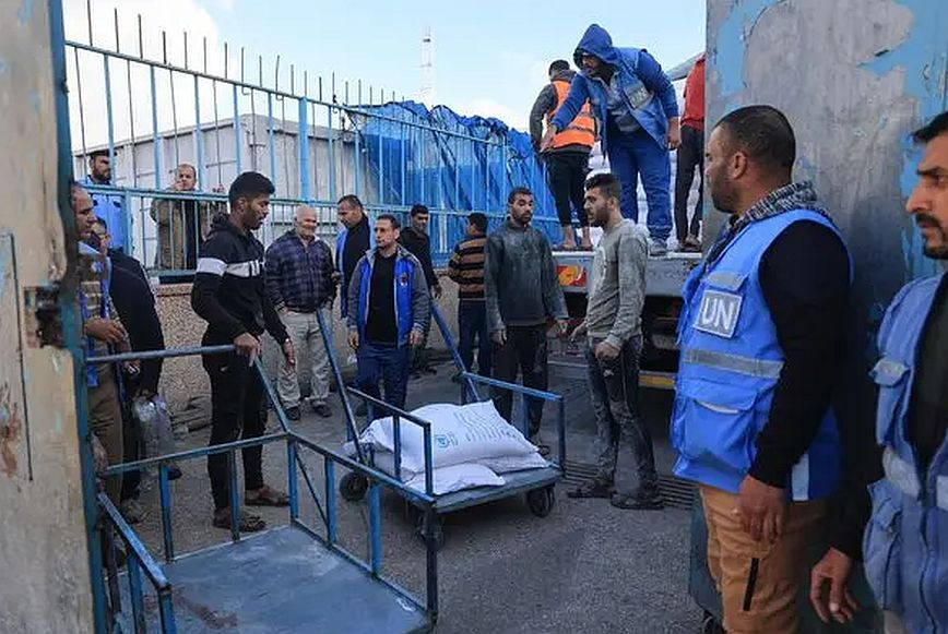 Berlin suspends funding to UN agency for Palestinian refugees - World