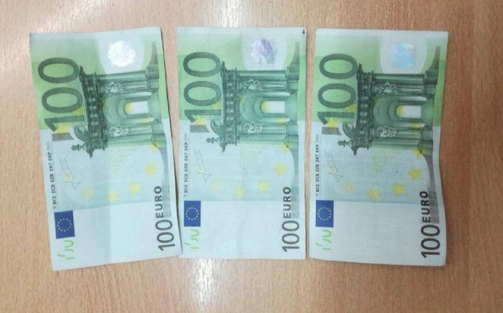 A spiral that trafficked counterfeit 100 euro banknotes in Greece and other European countries was dismantled