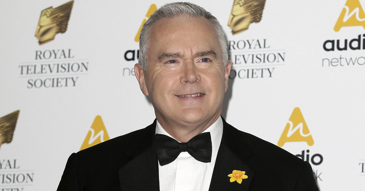 Famous presenter Hugh Edwards has resigned from the BBC – He was involved in a scandal with nude photos