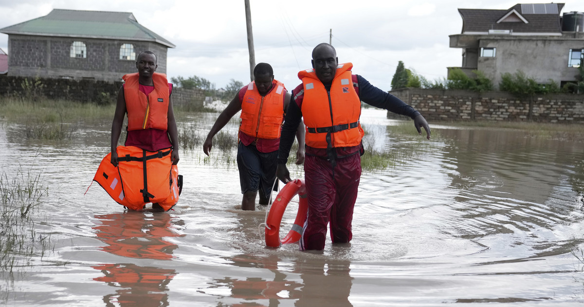 Kenya in a state of emergency: 13 dead from the floods in Nairobi