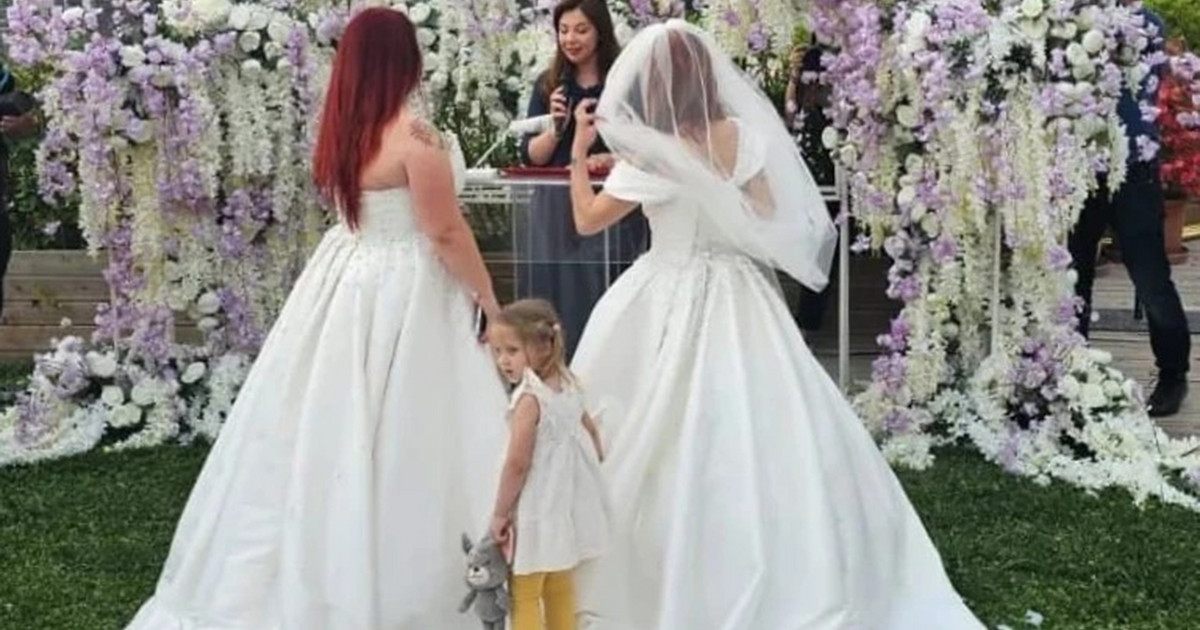 First unofficial marriage of same-sex couple in Albania – “Our society is very patriarchal and homophobic”