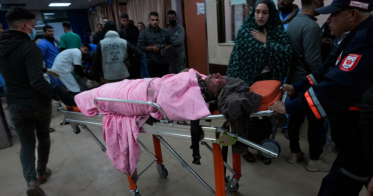 “Bed bound, blindfolded, without painkillers and wearing diapers” the wounded from Gaza in Israeli hospitals