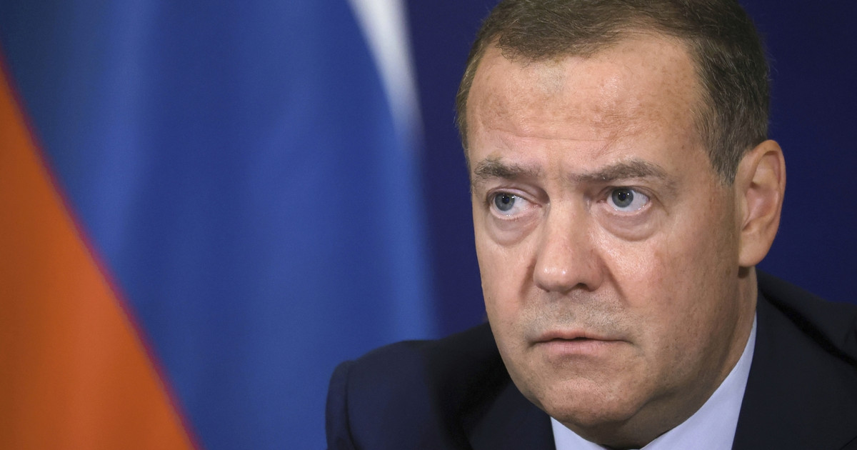 Medvedev: Moscow should seek the disappearance of Ukraine and NATO