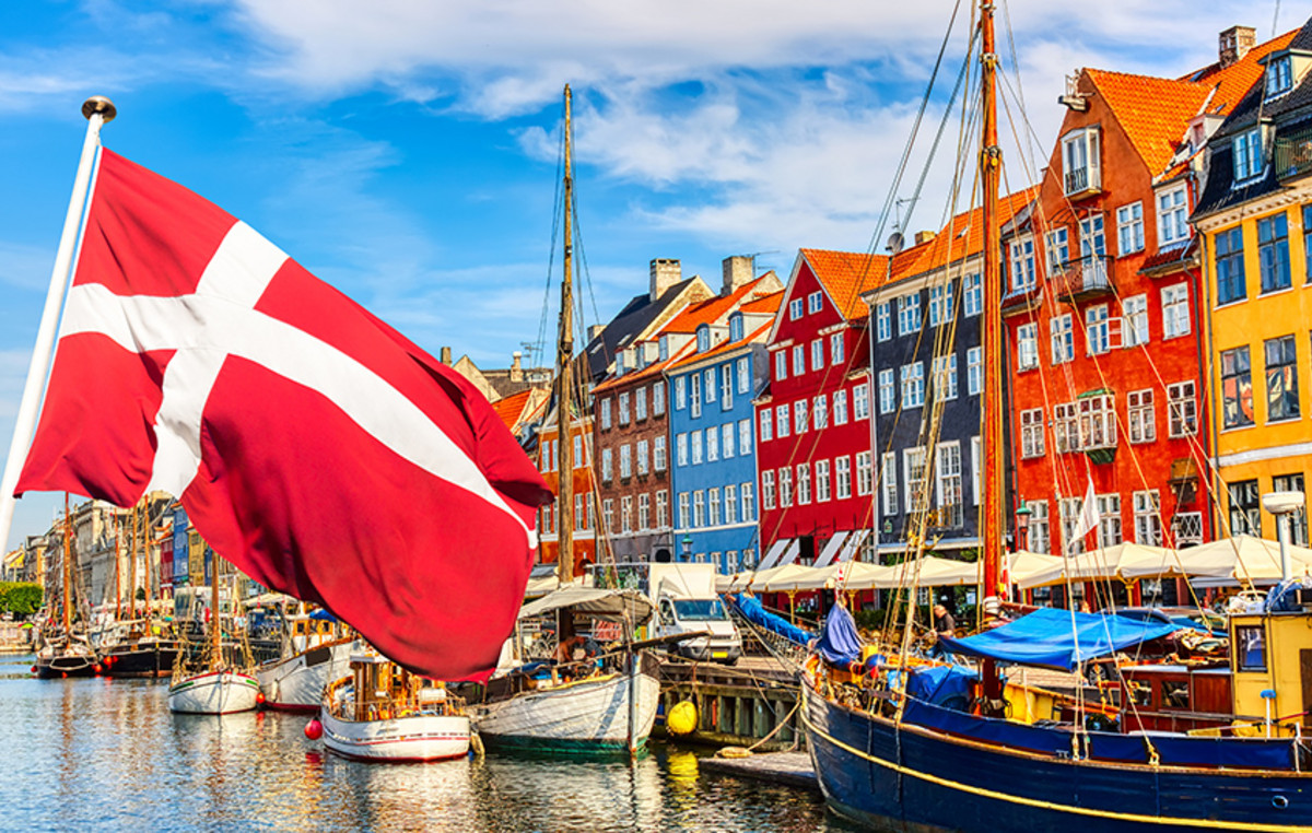Denmark advises citizens who have changed sex to contact the US Embassy before visiting the US