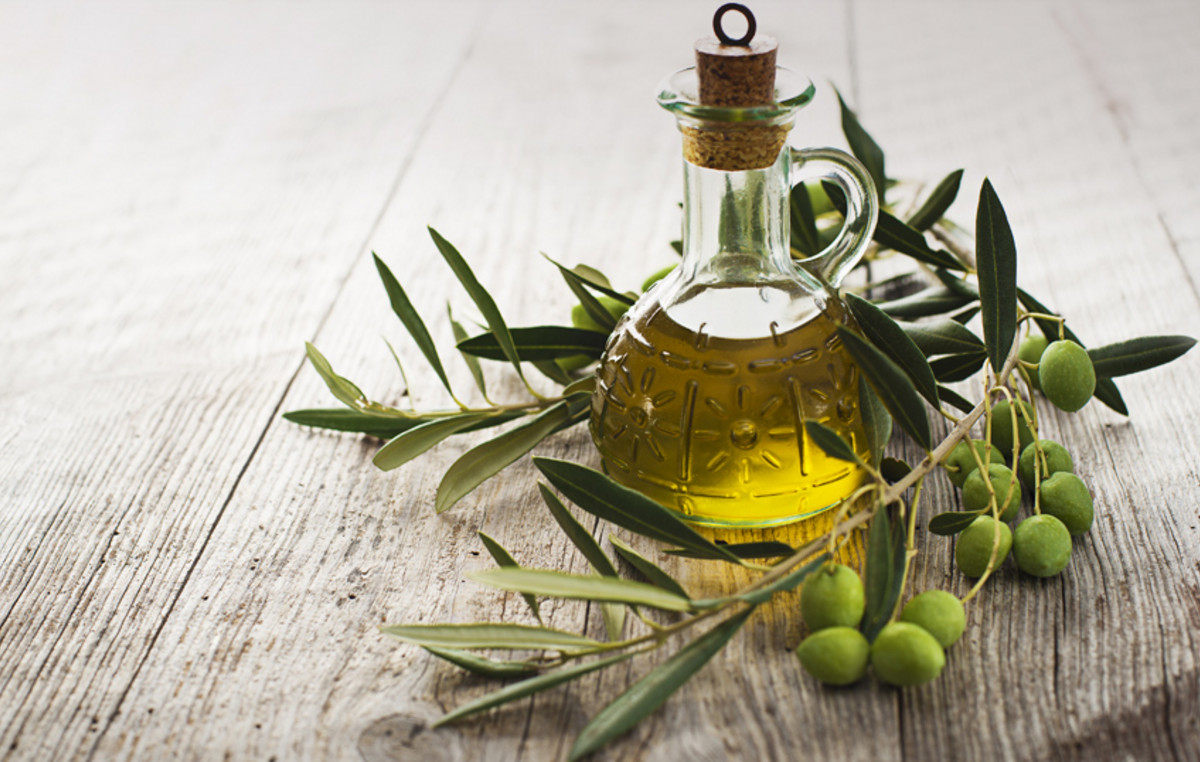 Reuters: Trump’s duties force Greek olive oil producers to look for new markets