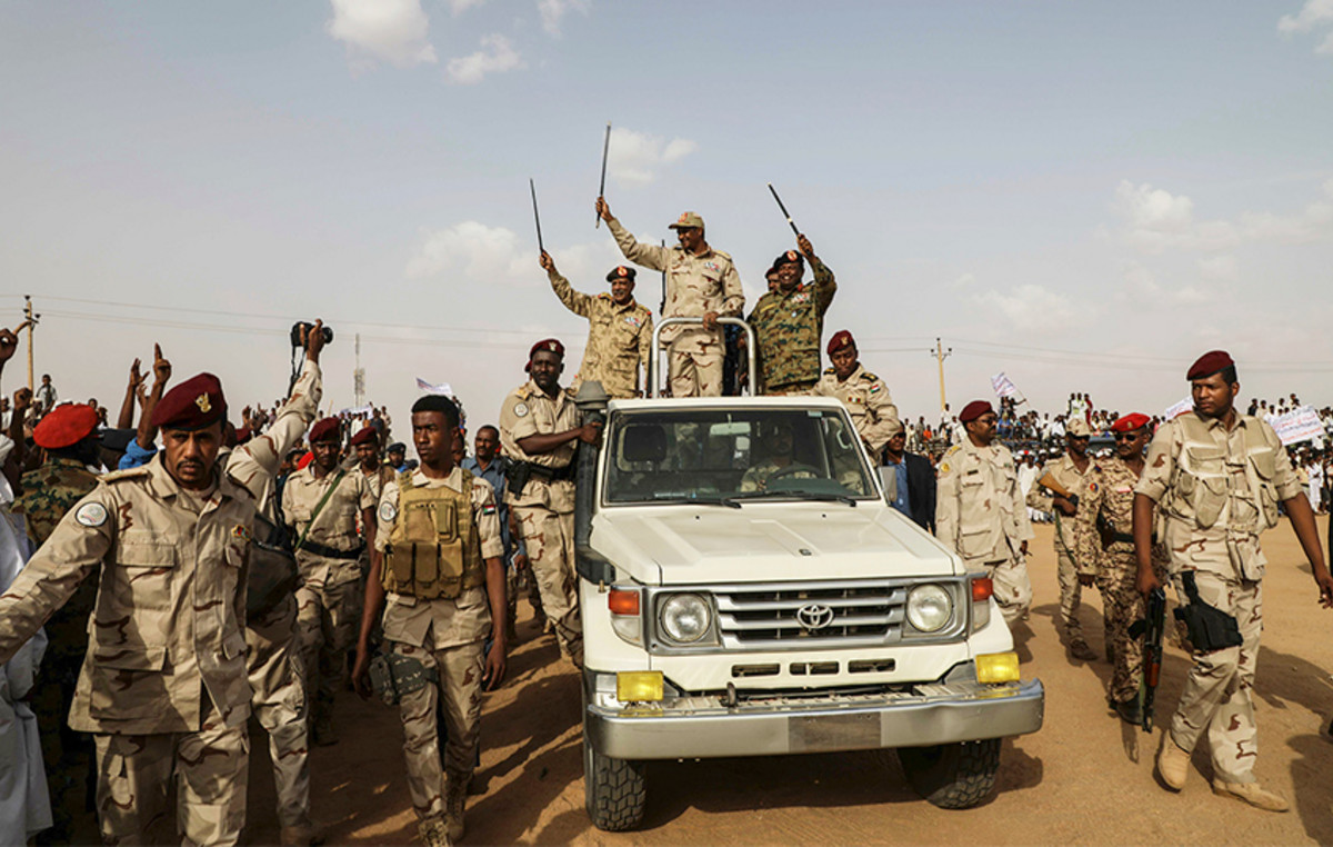 Still a bloody day in Sudan – at least 13 dead from bombing in the foster